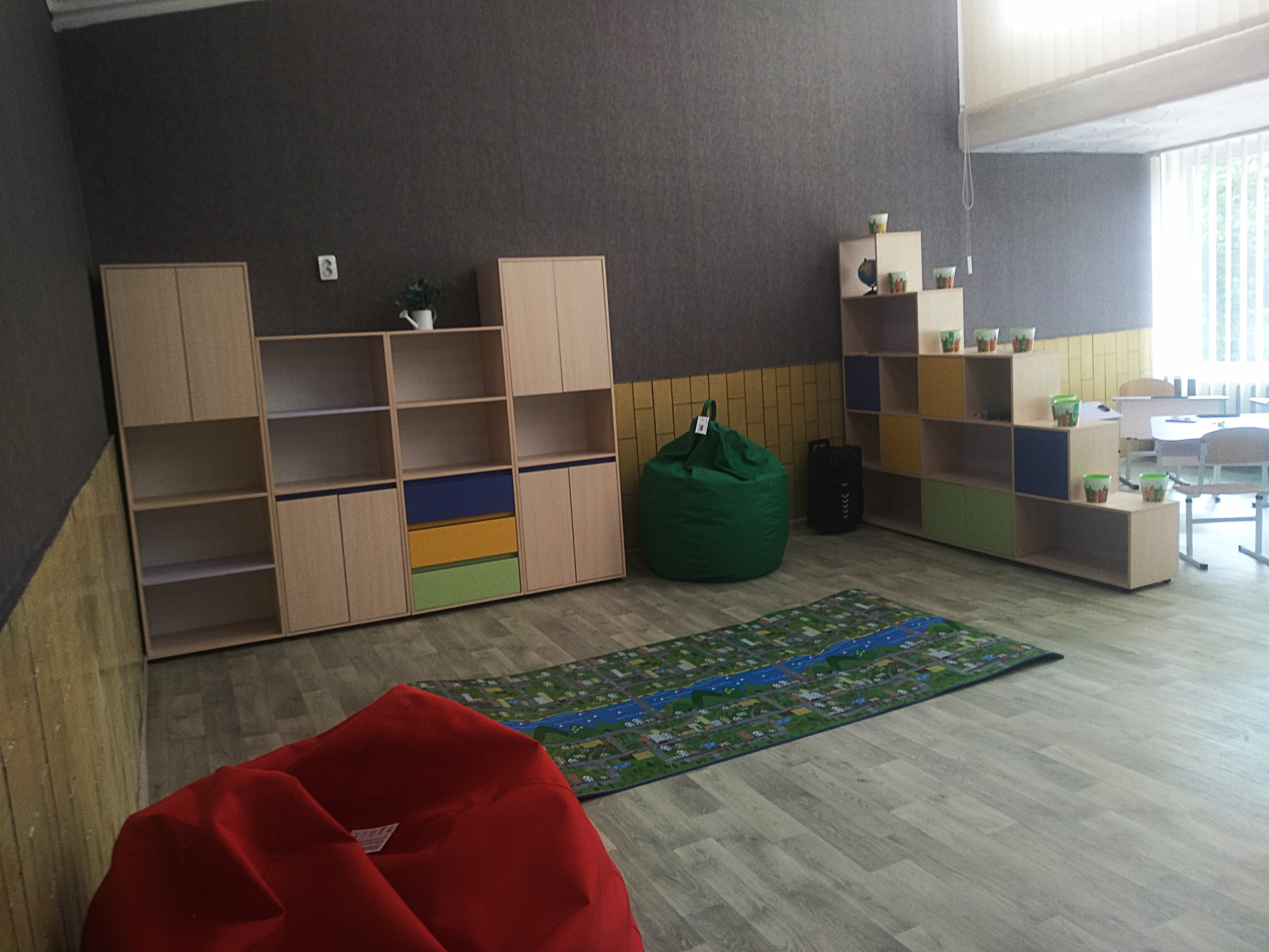Меблі для дитячих центрів дітей ВПО